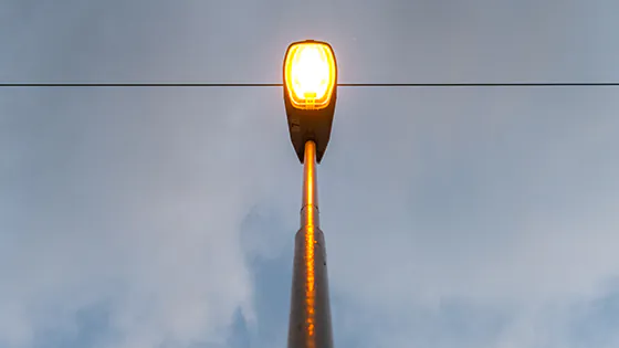 Sodium-Vapour-Discharge-Lamp-as-Street-Lighting